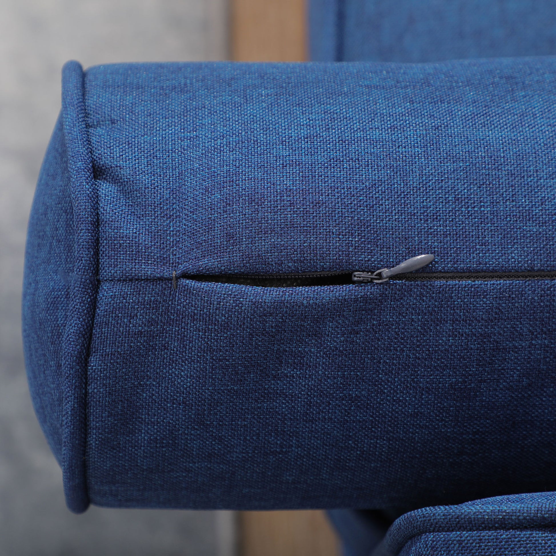 HOMCOM Mid-Century Velvet Fabric Small Sofa Couch, Button-Tufted Back, Wood Legs