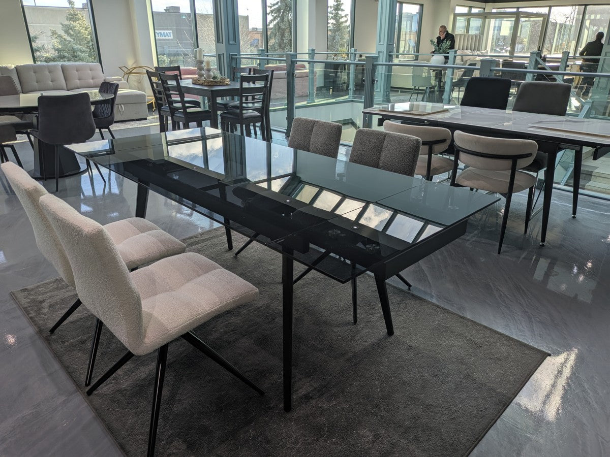 Glass Extendable Dining Table – Black