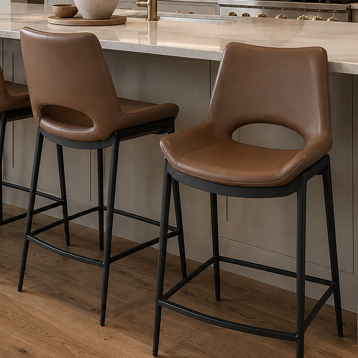 Faux Leather 26" Counter Stool in Saddle and Black
