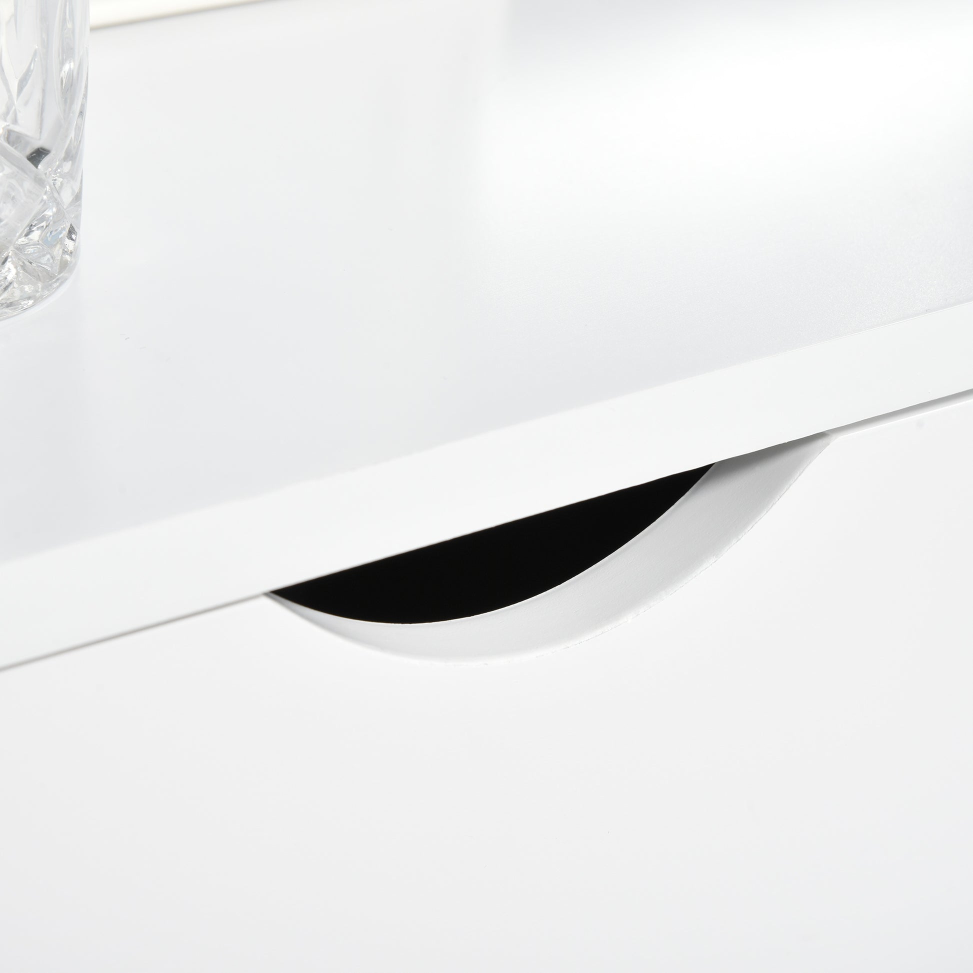 Sleek White Modern TV Stand, Storage for 65-inch TVs, Media Entertainment Center