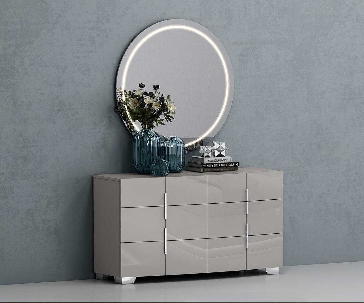 Luxurious Modern Grey Chrisley Bedroom Set with LED and Wireless Charging