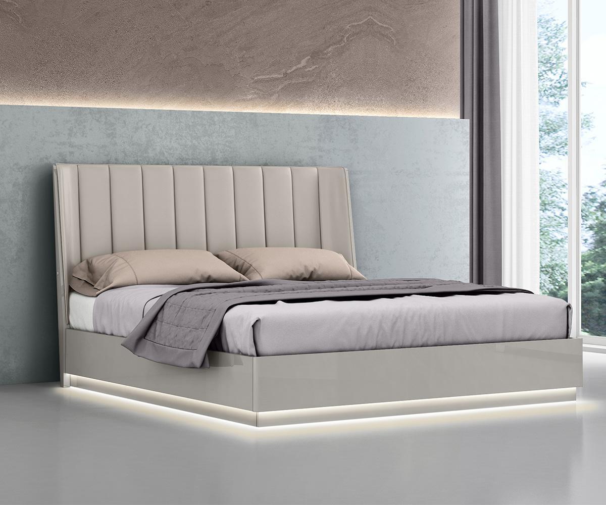 Luxurious Modern Grey Chrisley Bedroom Set with LED and Wireless Charging