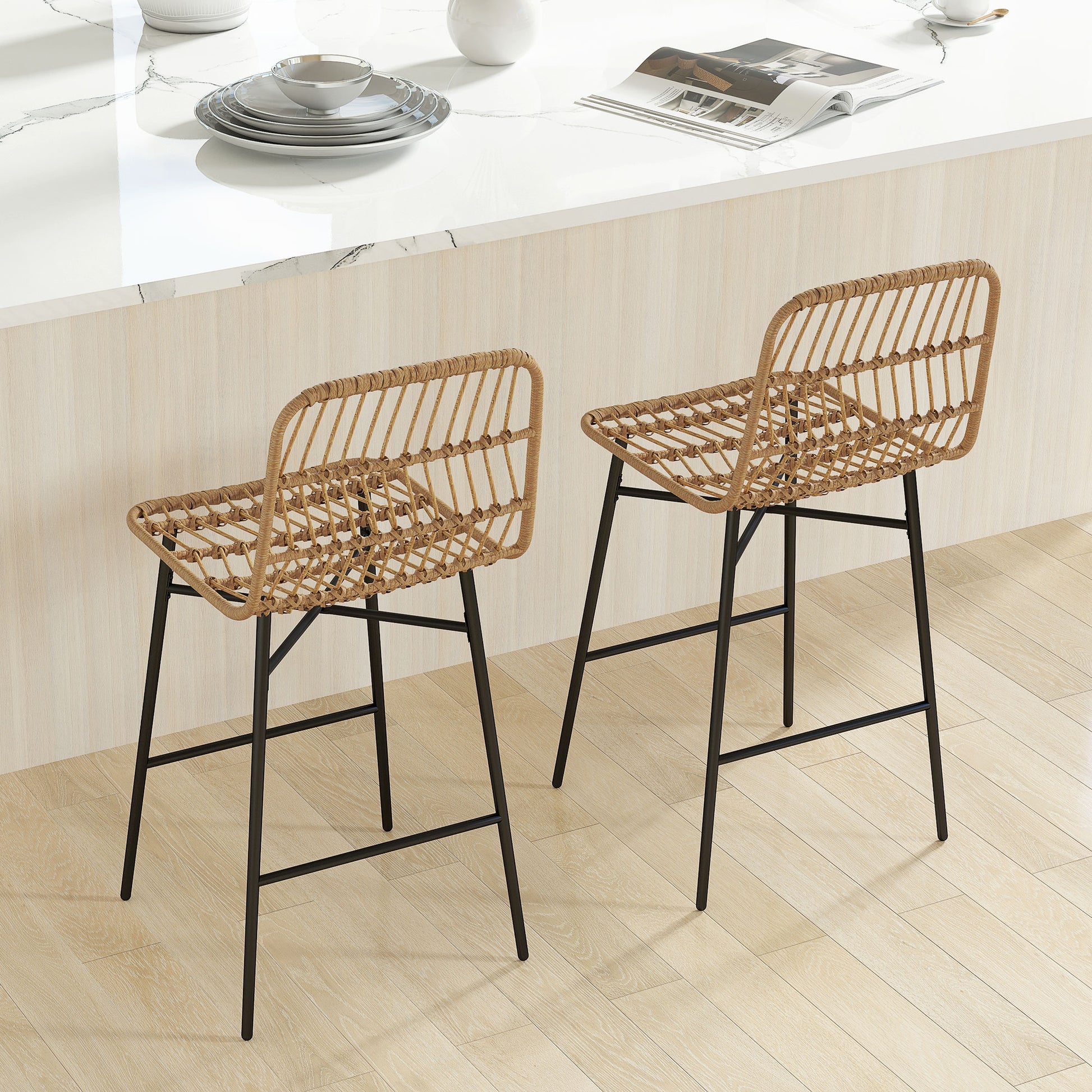 HOMCOM Modern Rattan Counter Height Bar Stools Set of 2, Brown