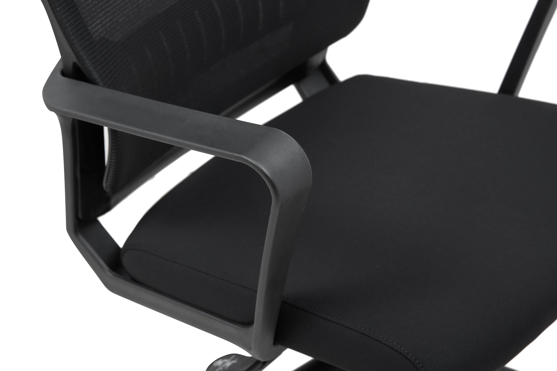 Ergonomic Black Mesh Office Chair with Lumbar Support and Adjustable Features