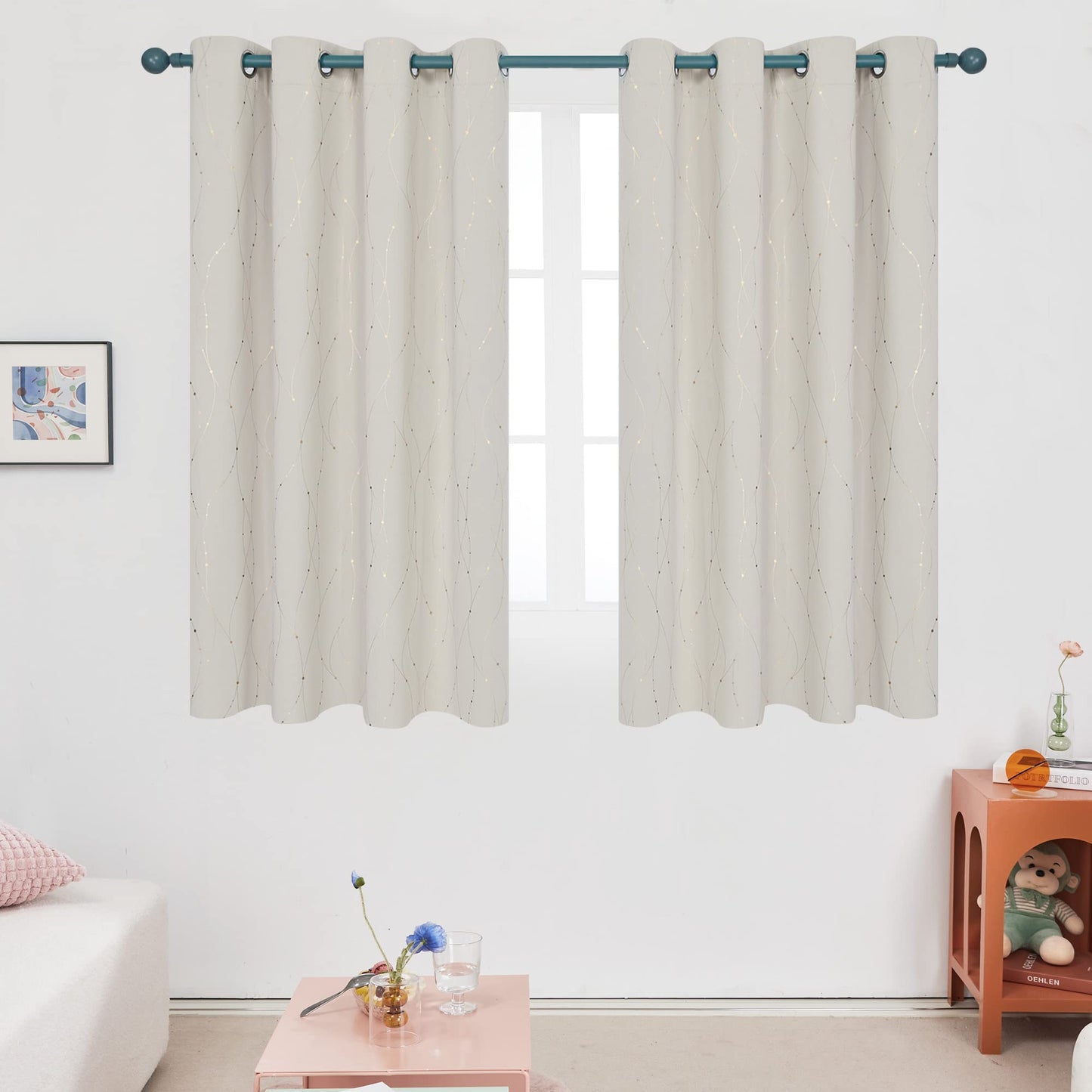 Deconovo Blackout Curtains 84 Inches Long, Thermal Insulated Energy Saving Curtains for Bedroom, Noise Reduction Curtain Drapes for Living Room (52W x 84L Inch, Grey, 2 Panels)