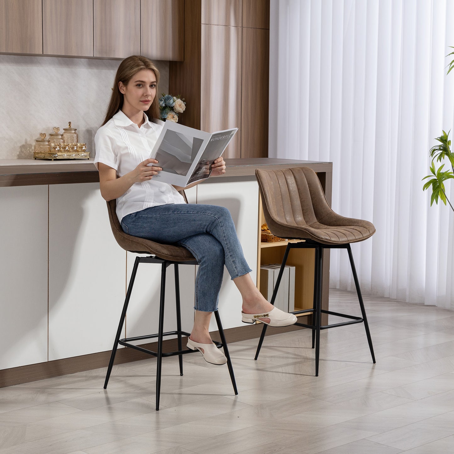 HOMCOM 2-Pack Counter Height Bar Stools, Brown PU Leather, Steel Legs