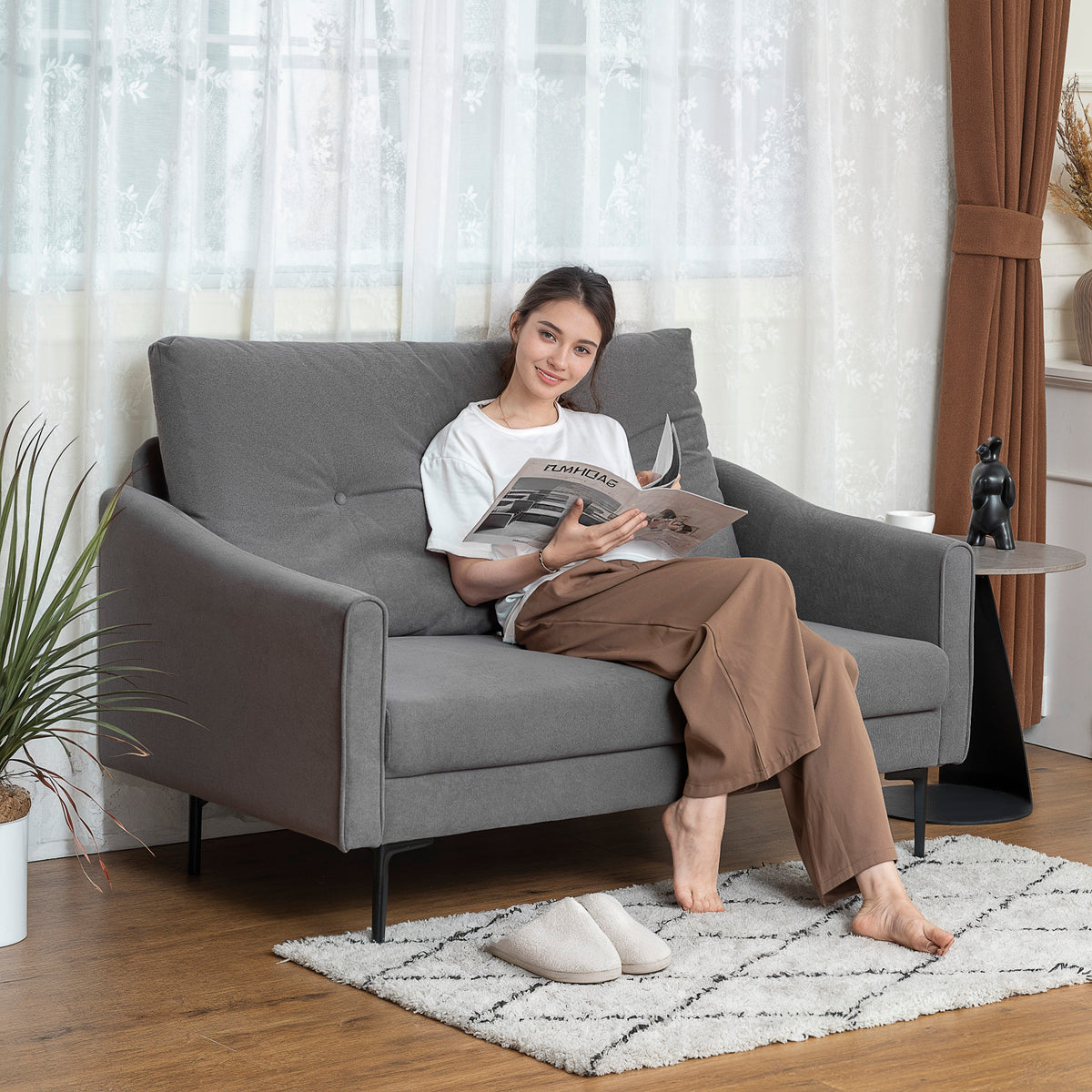 Button-Tufted 2-Seater Sofa