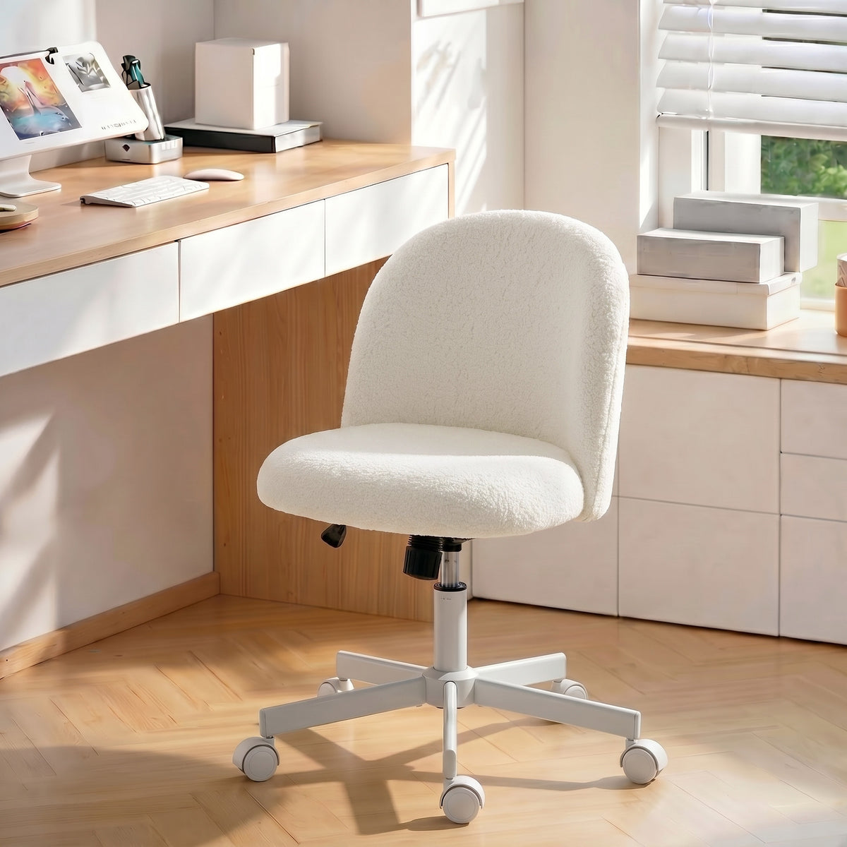 Office Chair, Swivel Tilt Desk Chair, Vanity Chair with Adjustable Height, Cream White