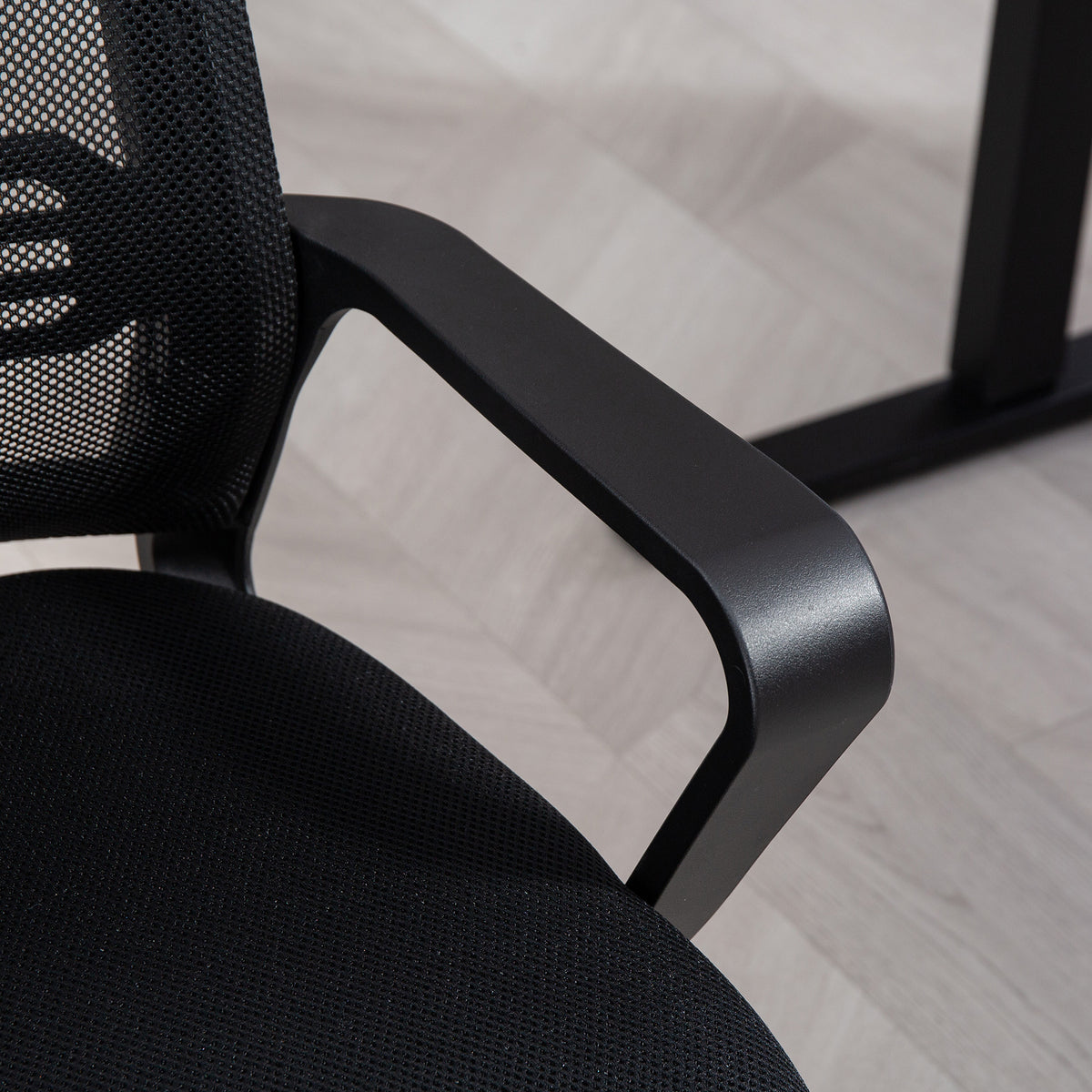 Ergonomic Desk Chair No Wheels, Padded Mesh Office Reception Chair with Sled Base, Black