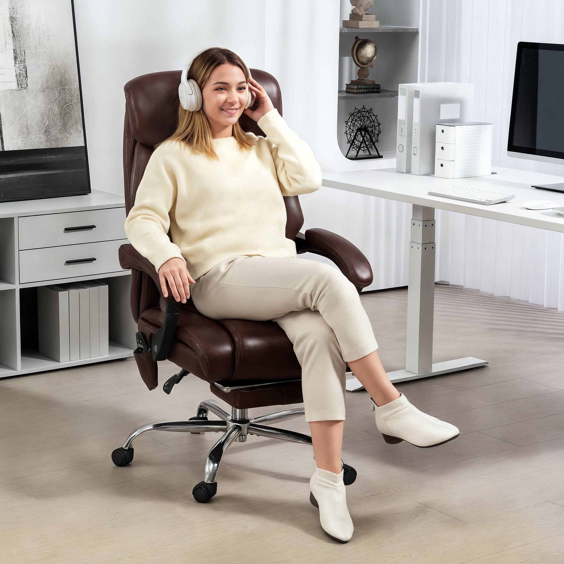 HOMCOM 6-Point Massage Ergonomic Office Chair with Reclining Footrest & Side Pocket