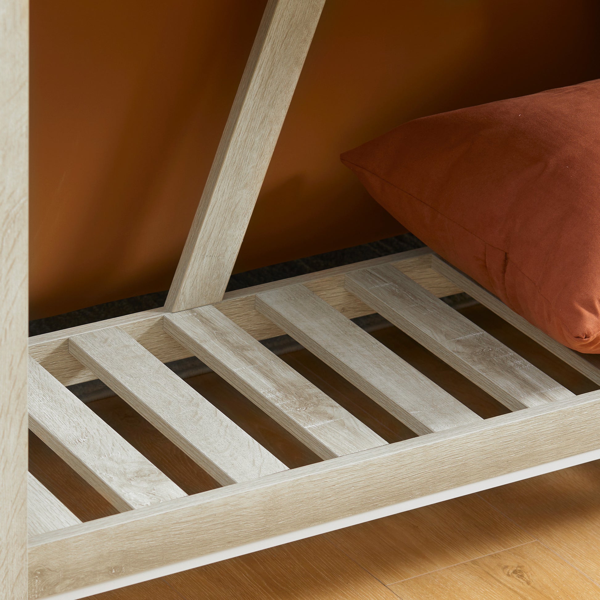 HOMCOM Farmhouse Console Table: Rustic Storage Shelf, Sofa Entryway Accent, Oak Finish