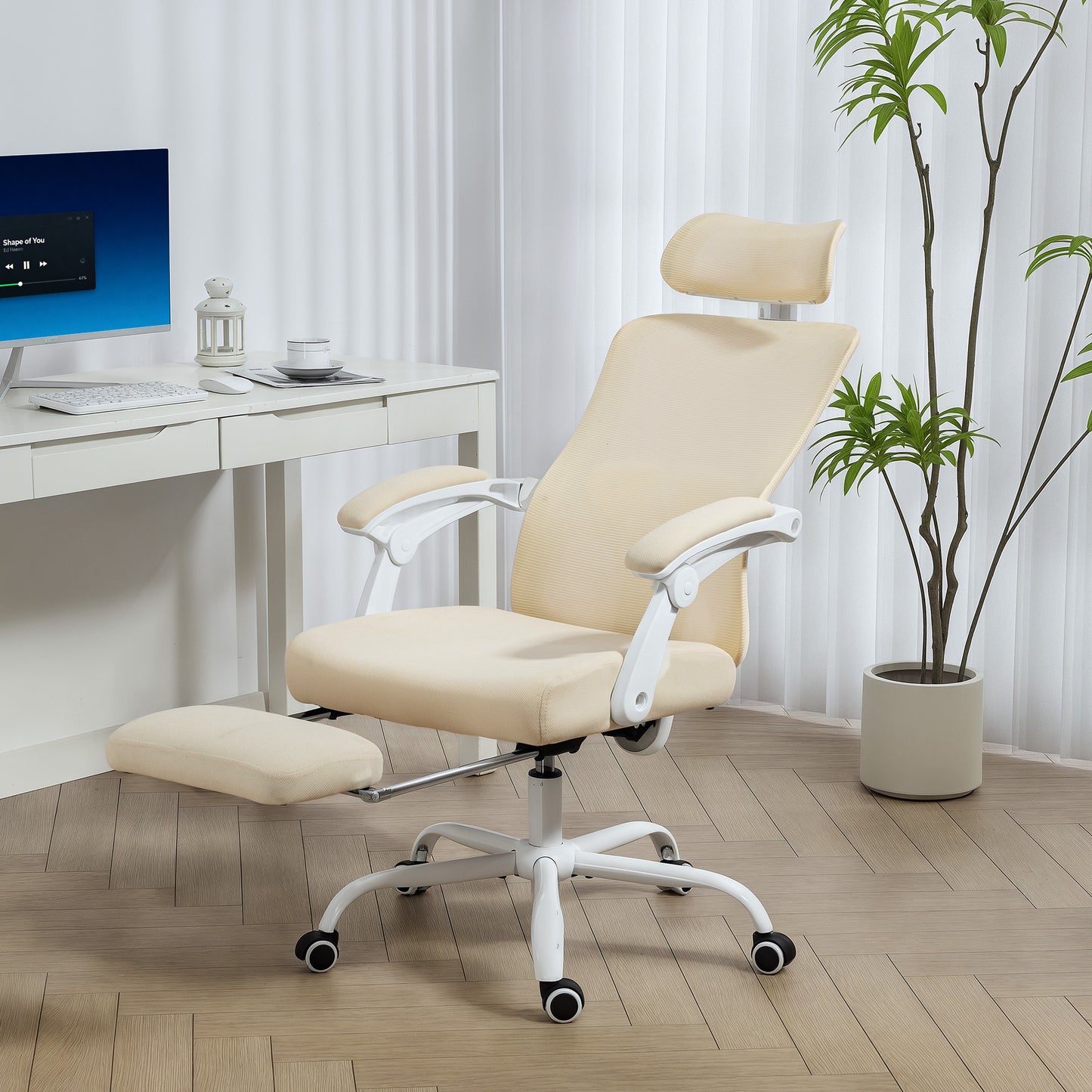 HOMCOM Ergonomic Mesh Office Chair: Reclining, Adjustable Lumbar Support, Headrest, Footrest
