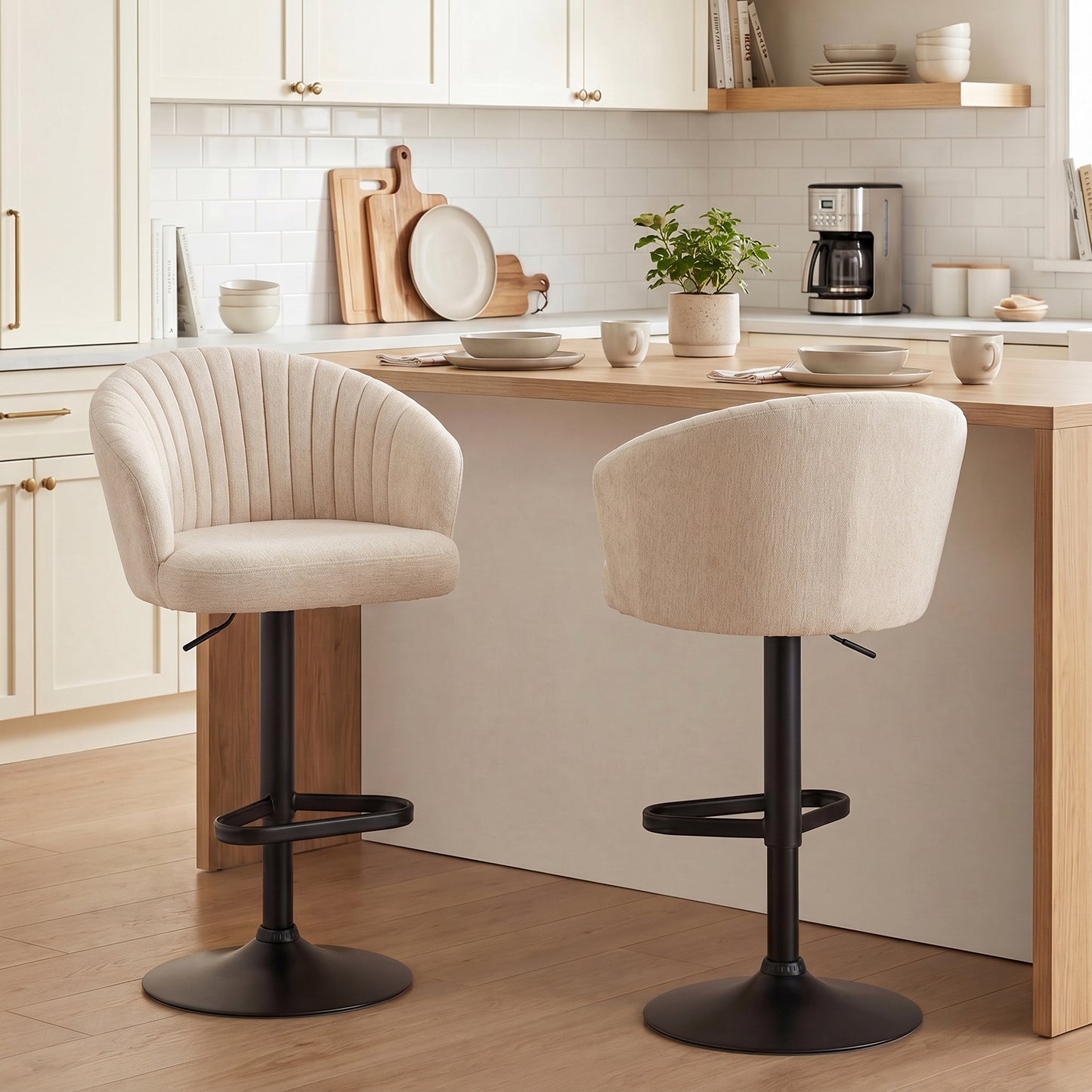 HOMCOM Swivel Adjustable HeightBar Stools Set of 2 Beige