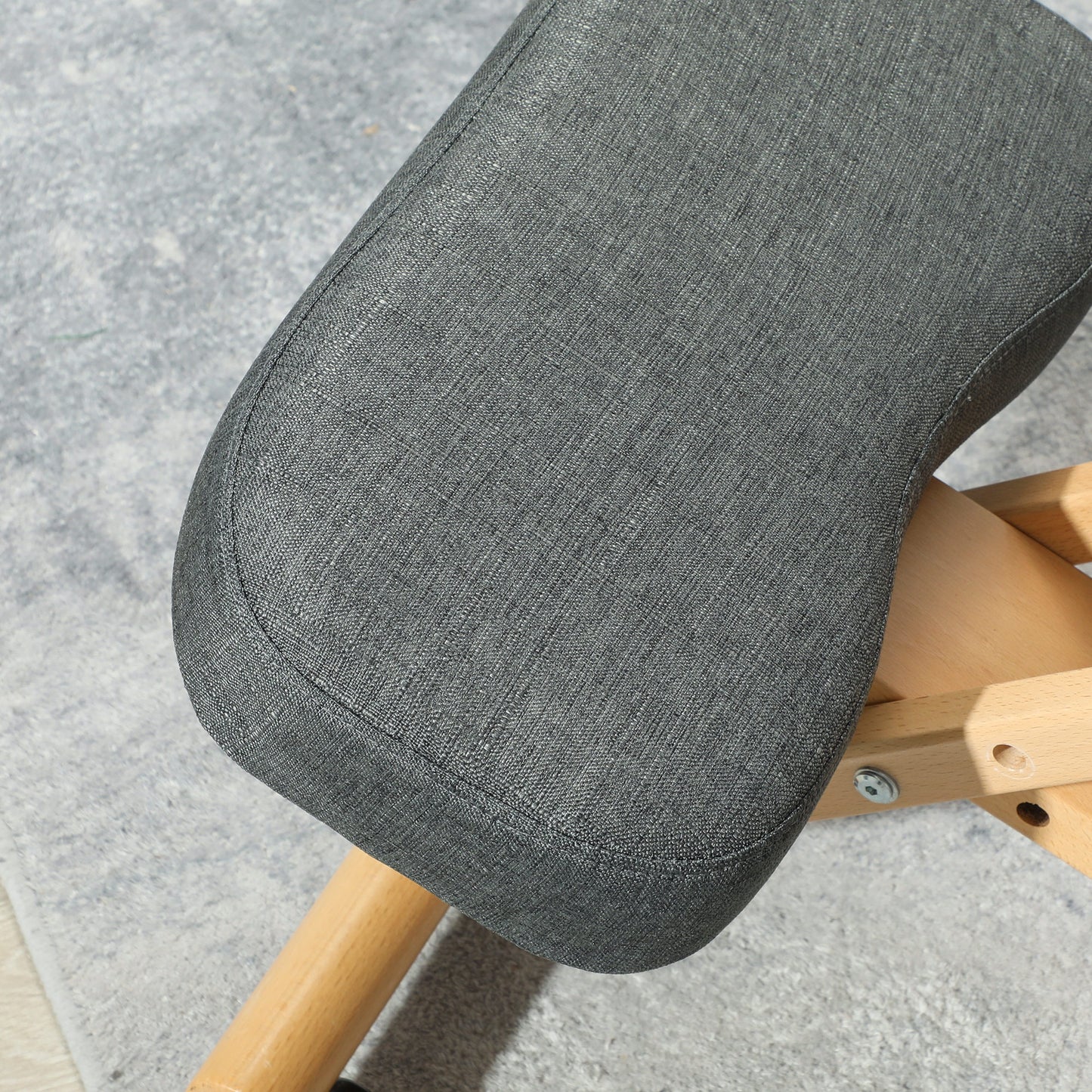 HOMCOM Ergonomic Kneeling Posture Chair: Rubberwood Frame, Wheels, Dark Grey