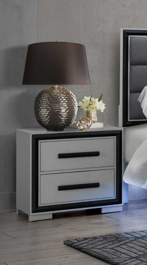 Amelia Nightstand – Black