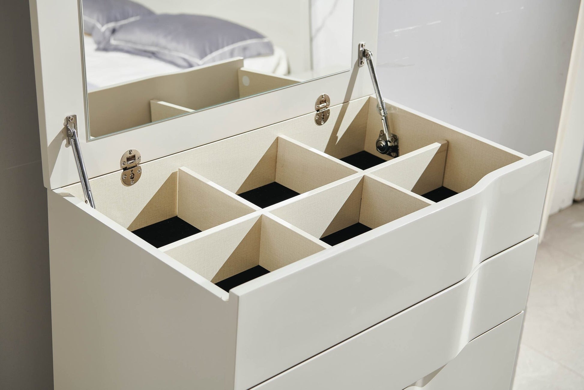 Grey Modern Lift-Top Bedroom Set