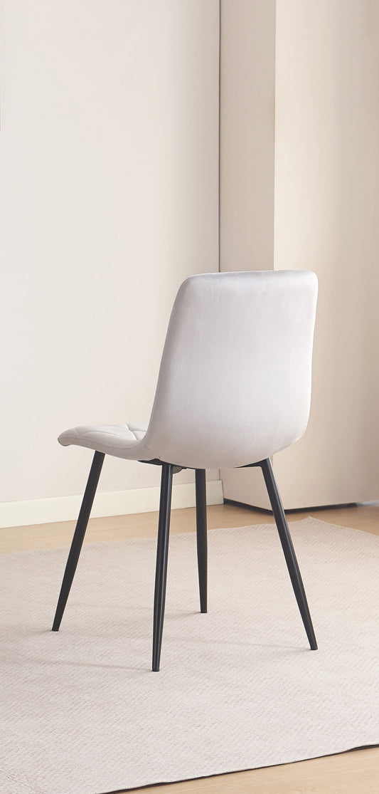 Diamond-Stitch Velvet Dining Chair – Set of 4