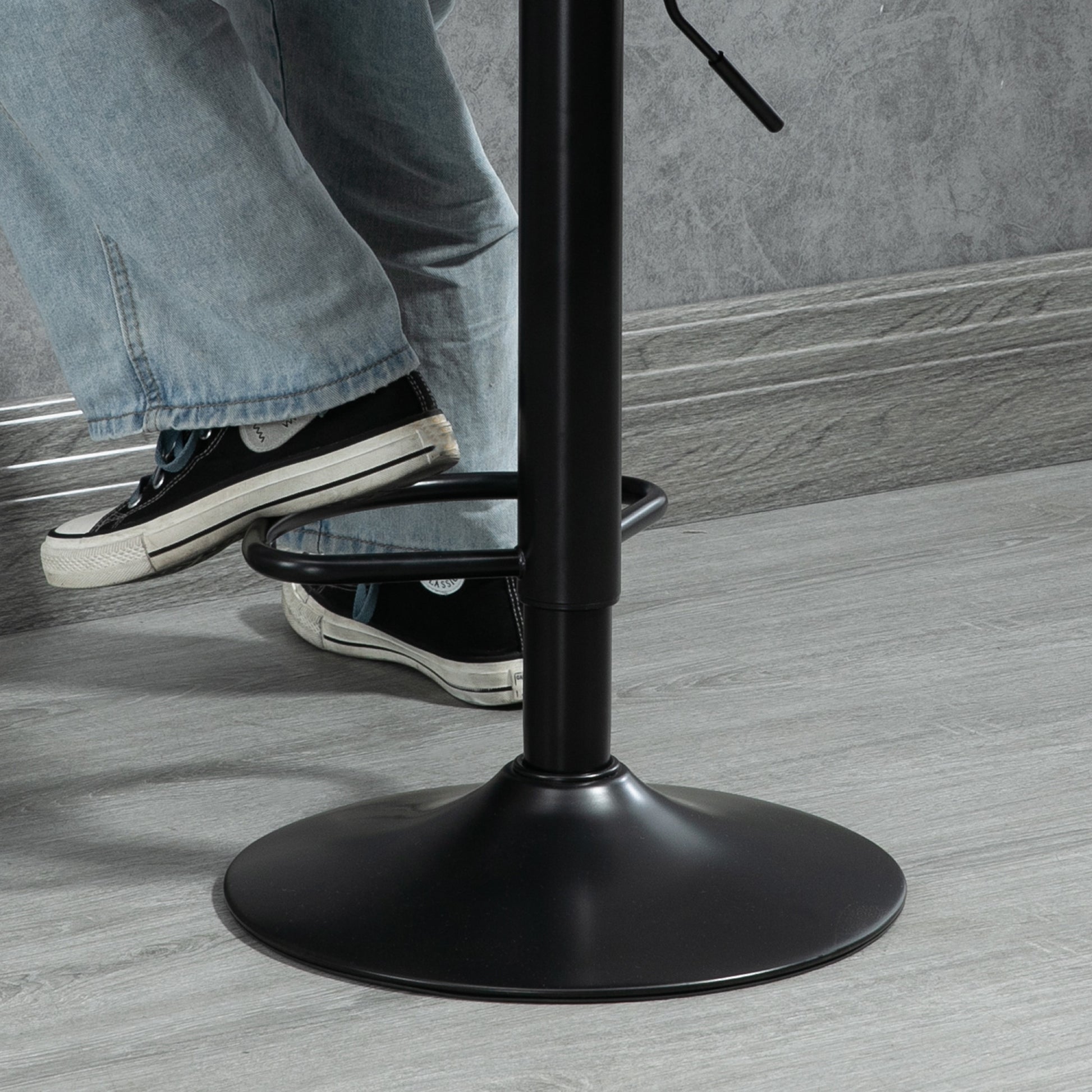 HOMCOM 2-Piece Adjustable Height Swivel Bar Stools with Footrest, Brown Leathaire