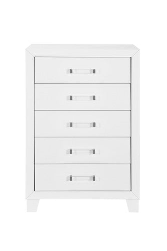 Luccia-White