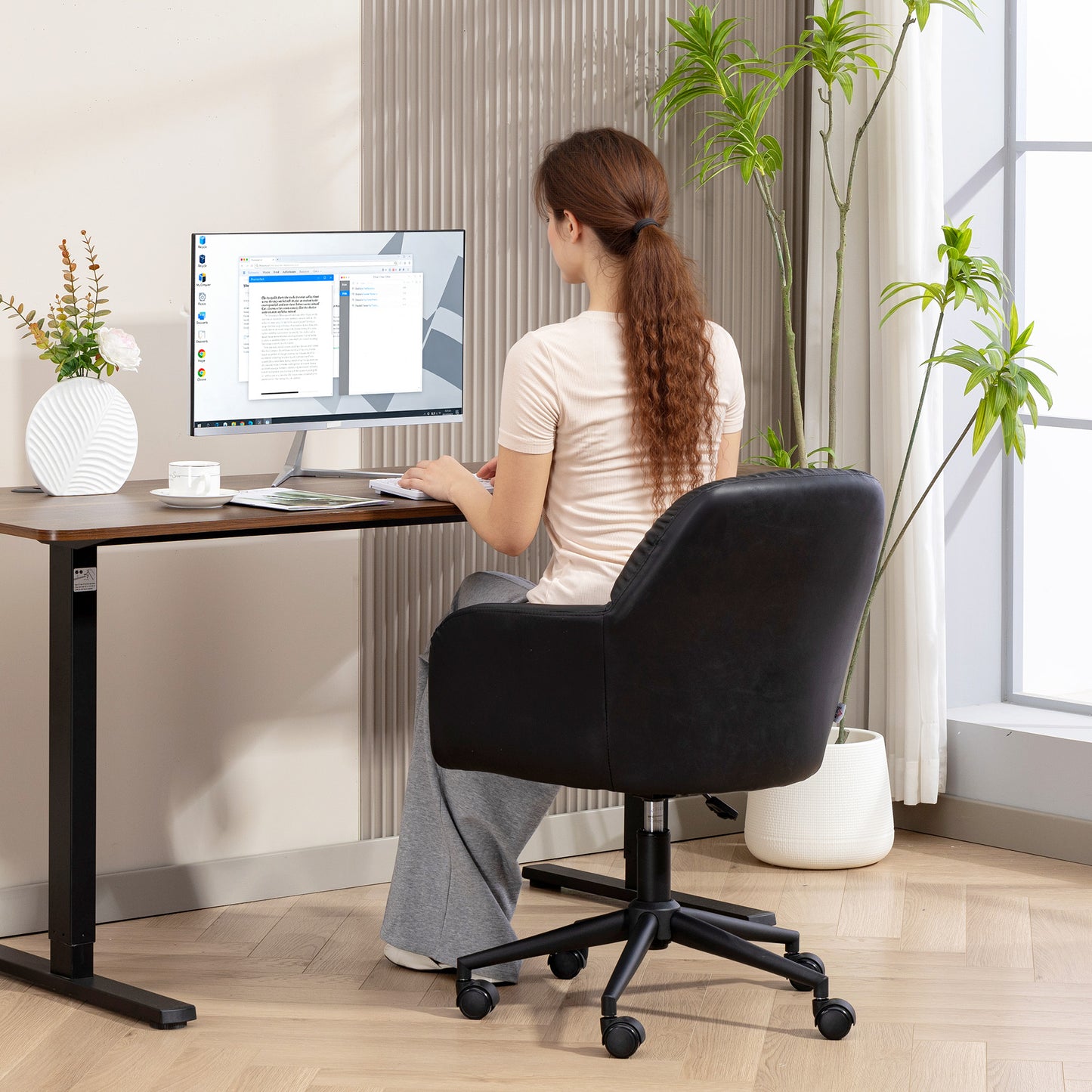 HOMCOM Modern Faux Leather Swivel Office Chair, Adjustable Height, Ergonomic Desk Seating