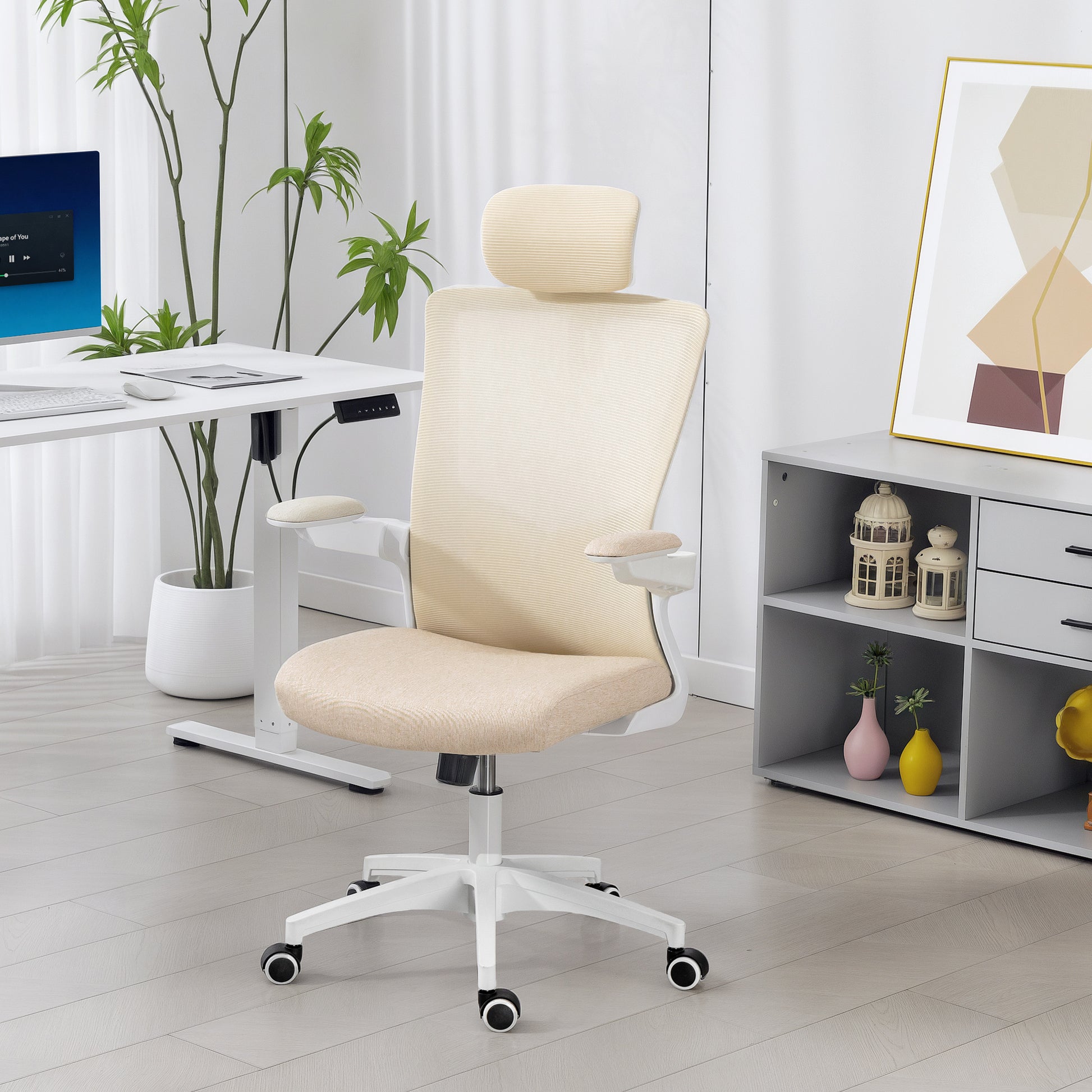 HOMCOM Ergonomic Swivel Desk Chair with Adjustable Lumbar Support & Flip-up Armrests