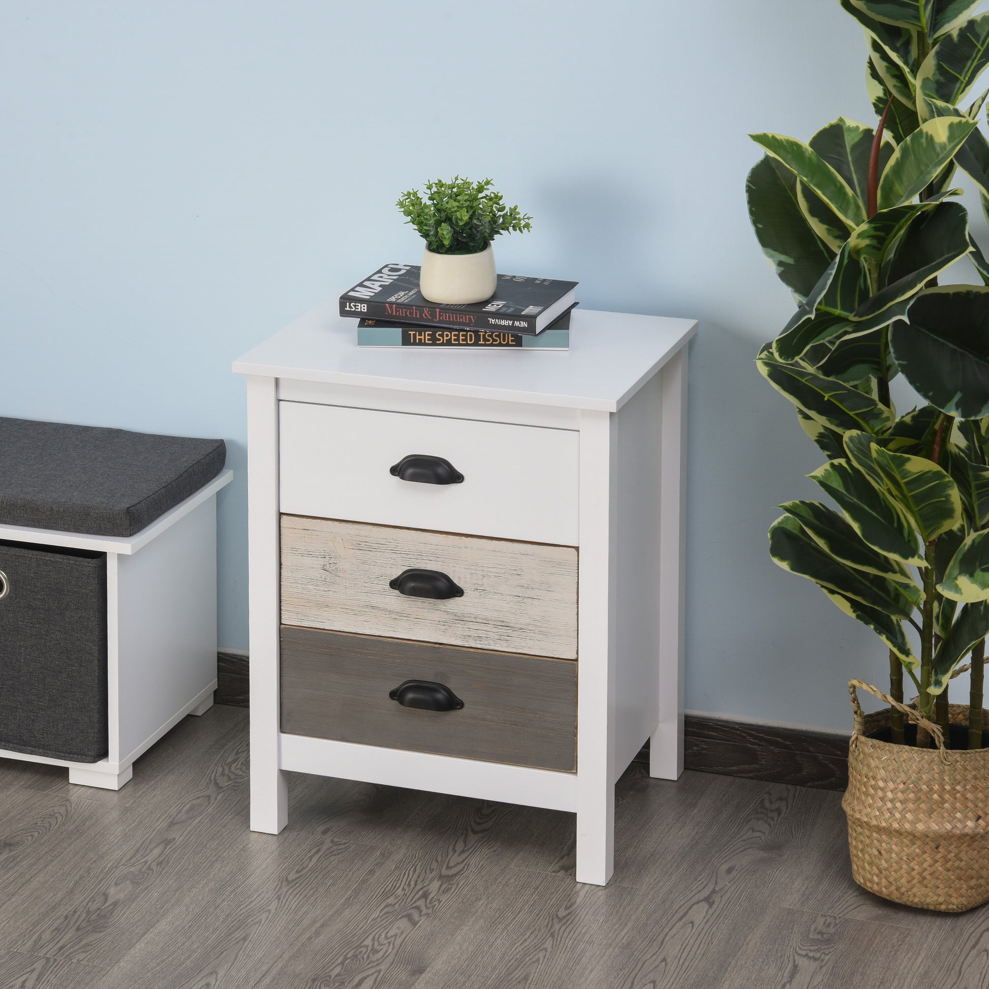 HOMCOM Modern 3-Drawer Wooden Bedside Nightstand - Accent Storage Cabinet