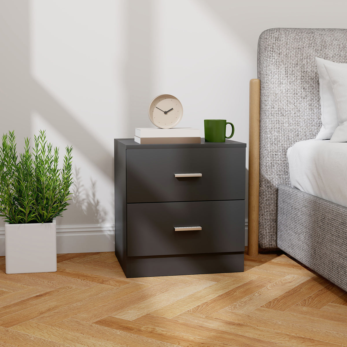 Modern 2-Drawer Nightstand – 18"W x 19"H