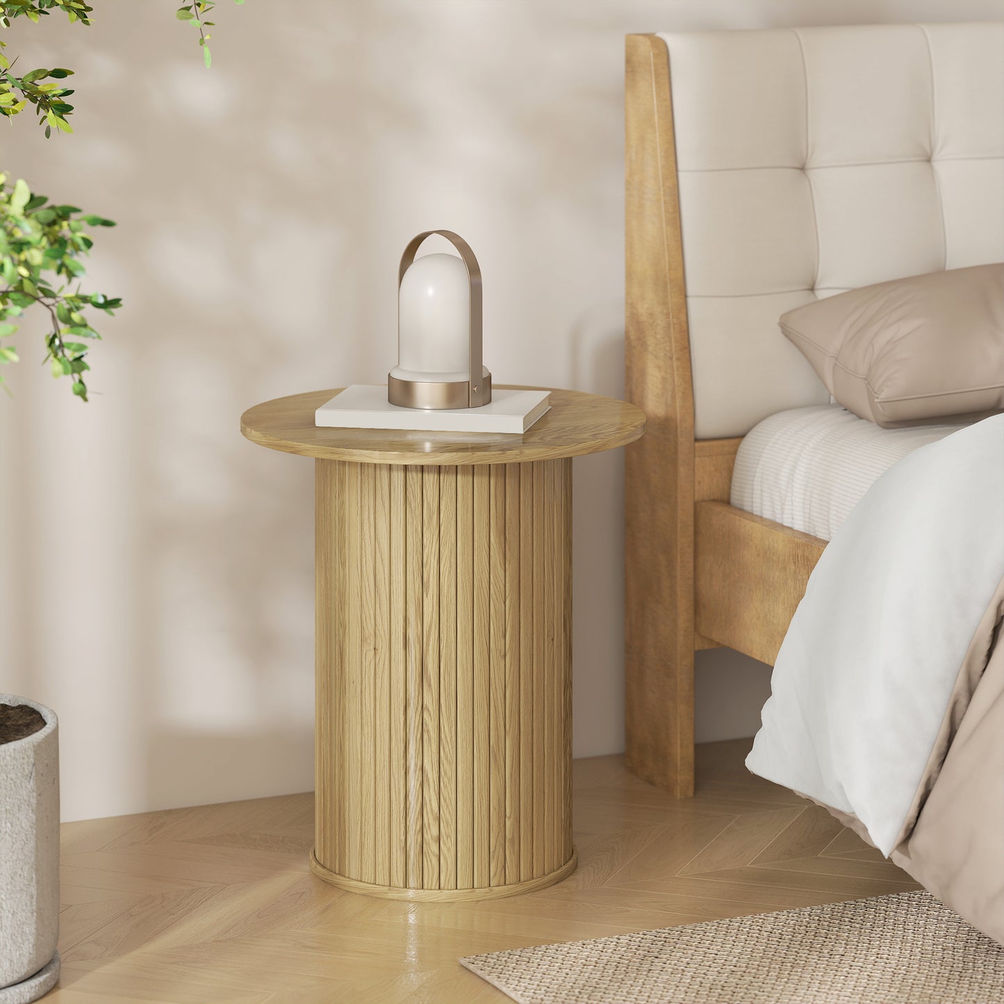 HOMCOM Round Fluted Side Table, Narrow Nightstand for Small Spaces, Oak Finish