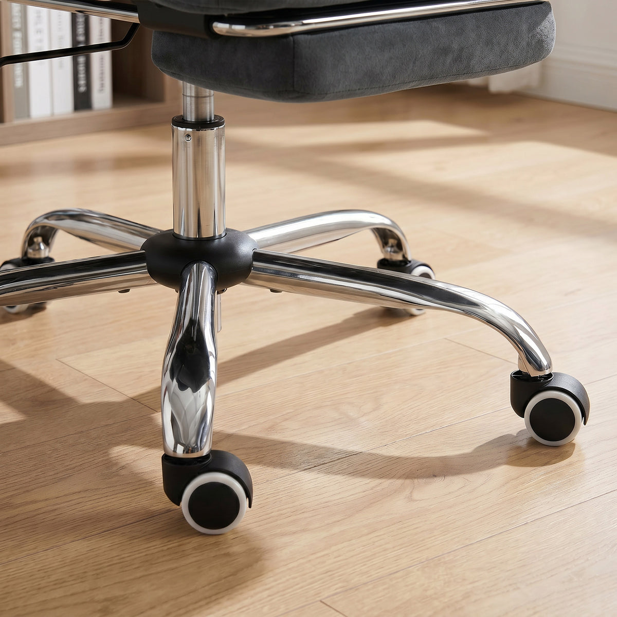 Office Chair with Footrest, Ergonomic Reclining Computer Gaming Chair with Snow Flannel Fabric, Dark Grey