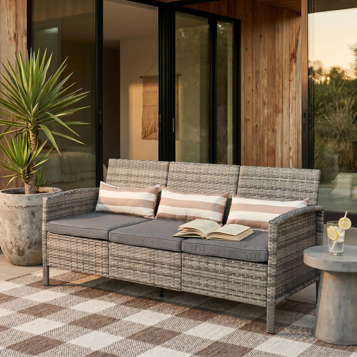 3-Seater Wicker Sofa, PE Rattan Outdoor Couch Conversation Furniture with Removable Cushions for Patio, Garden