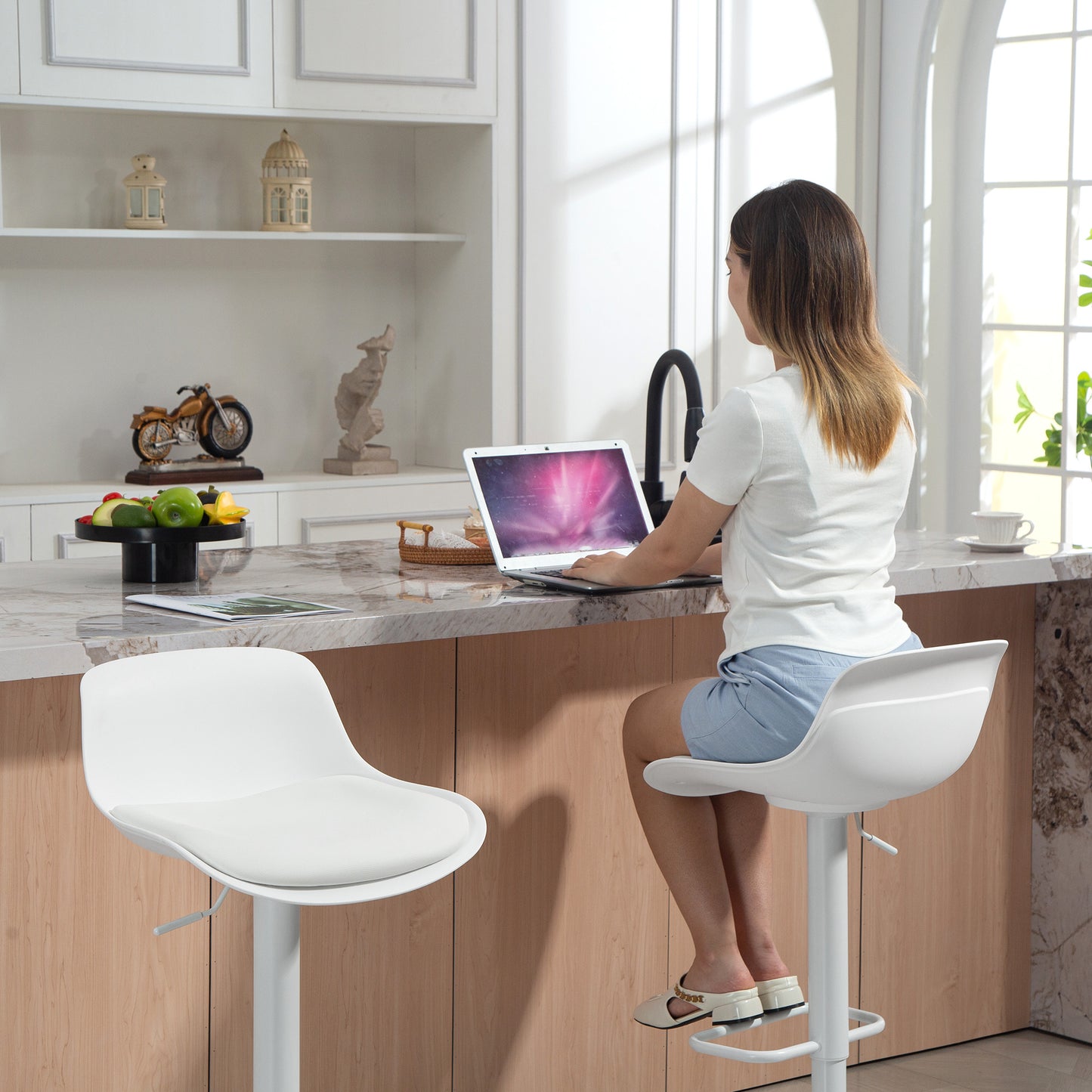 Set of 2 Streamlined Counter Height Bar Stools, Adjustable Swivel PU Leather Seat